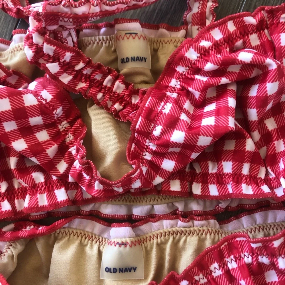 Girls Old Navy Red and White Gingham Two-Piece Swim Set | Size 5T - Picture 2 of 3